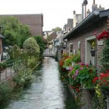 Holiday home Maison Normande Proximi De La *